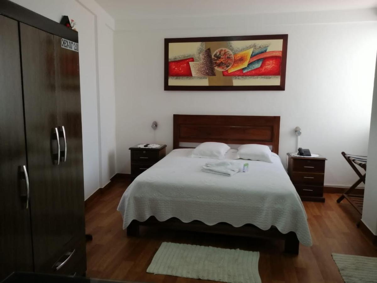 Buen Retiro Apart Hotel Санта-Крус-де-ла-Сьєрра Екстер'єр фото