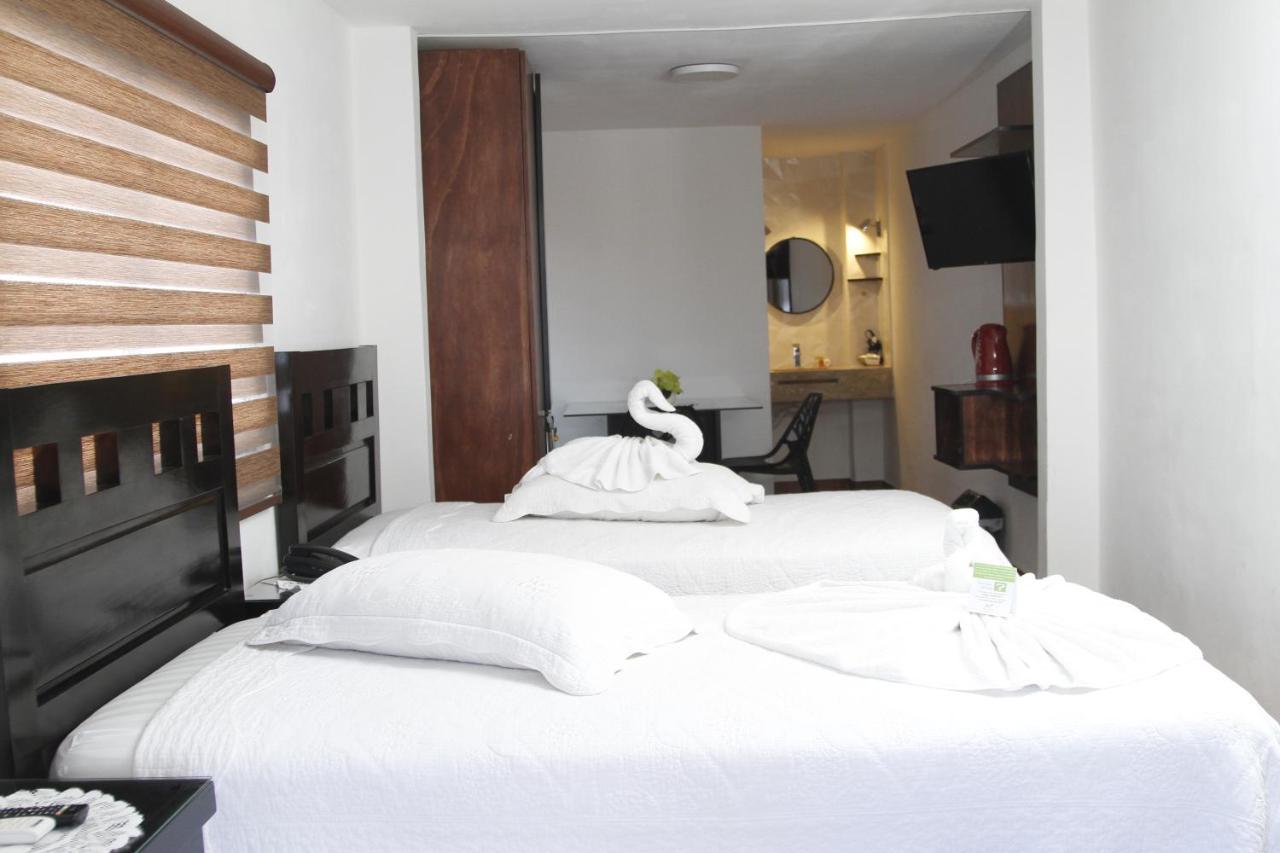 Buen Retiro Apart Hotel Санта-Крус-де-ла-Сьєрра Екстер'єр фото