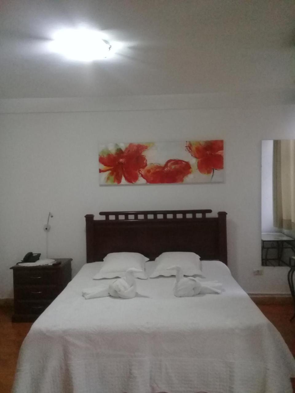 Buen Retiro Apart Hotel Санта-Крус-де-ла-Сьєрра Екстер'єр фото